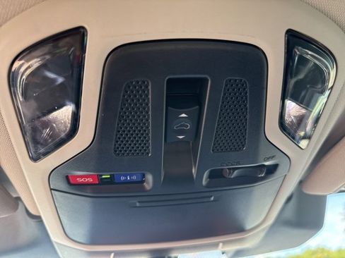 Used 2023 Subaru Outback Limited image 23