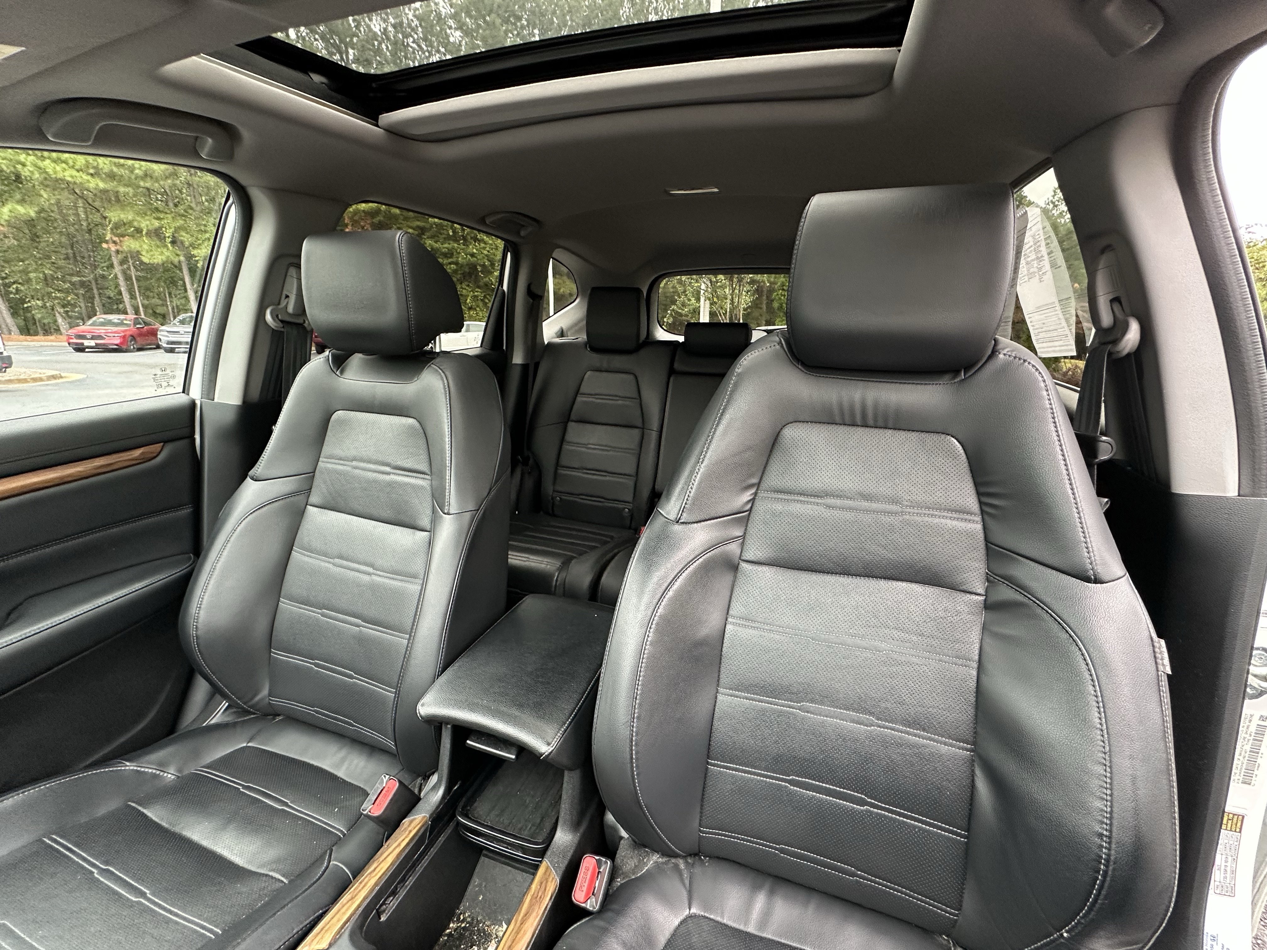 Used 2020 Honda CR-V Touring image 8