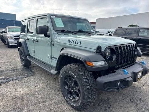 Used 2023 Jeep Wrangler Unlimited w/ Sun & Screen Package AWD/4WD image 3