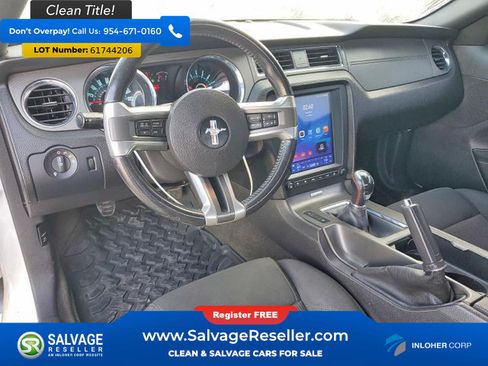 Used 2013 Ford Mustang Coupe w/ V6 Performance Pkg RWD image 11