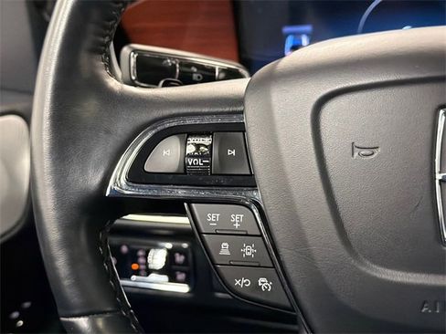 Used 2023 Lincoln Navigator L Reserve image 27