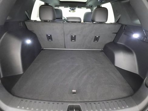 Used 2025 Chevrolet Equinox ACTIV w/ Safety and Technology Package image 22