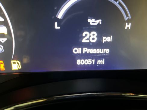 Used 2019 Jeep Grand Cherokee Altitude image 28