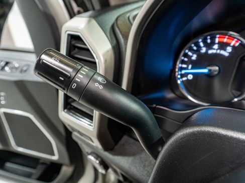 Used 2019 Ford F250 Lariat image 26