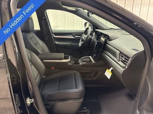 New 2026 GMC Terrain Elevation w/ Elevation Premium Package image 17