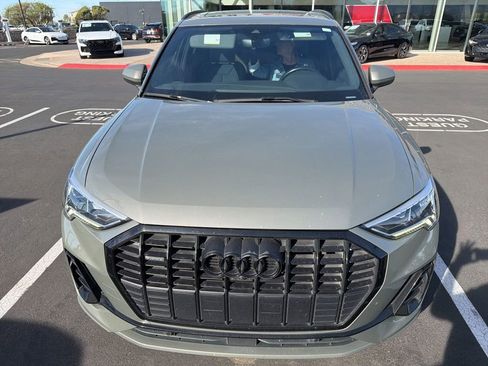 Used 2021 Audi Q3 2.0T Premium Plus AWD/4WD image 2