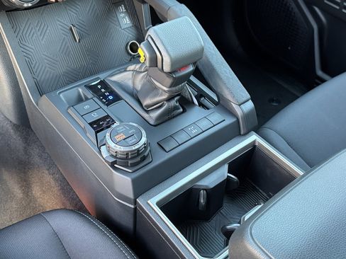 New 2025 Toyota Tacoma TRD Off-Road image 19