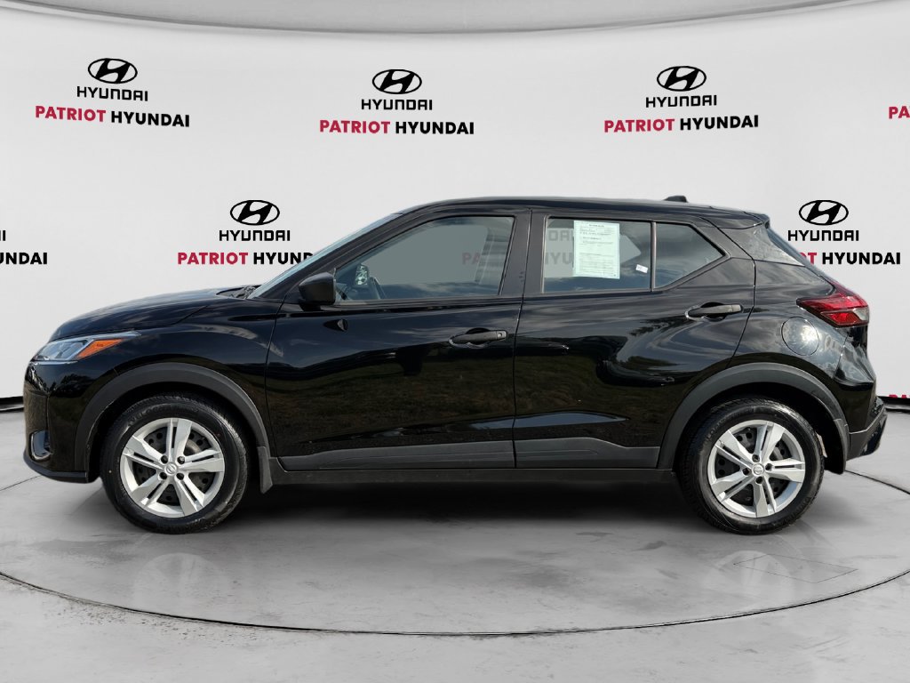 Used 2024 Nissan Kicks S FWD image 6