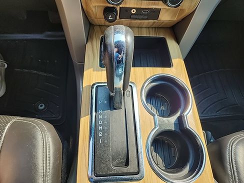 Used 2011 Ford F150 Lariat w/ Lariat Plus Pkg AWD/4WD image 22