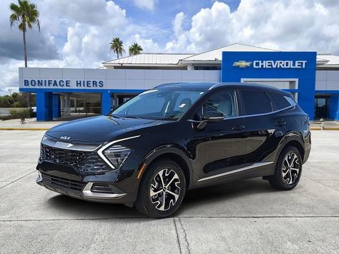 Used 2025 Kia Sportage EX AWD/4WD image 2