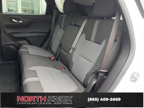 Used 2024 Chevrolet Blazer LT image 14