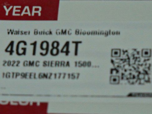 Used 2022 GMC Sierra 1500 AT4 w/ AT4 Premium Package image 31