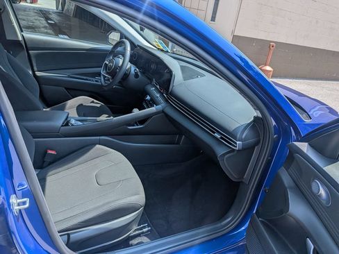 Certified 2023 Hyundai Elantra SEL w/ Convenience Package FWD image 36