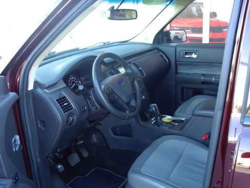 Used 2018 Ford Flex SEL w/ Equipment Group 202A AWD/4WD image 14
