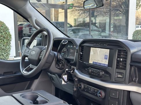 Used 2021 Ford F150 XL w/ Trailer Tow Package image 25