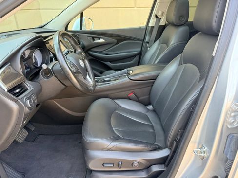 Used 2019 Buick Envision Essence FWD image 20