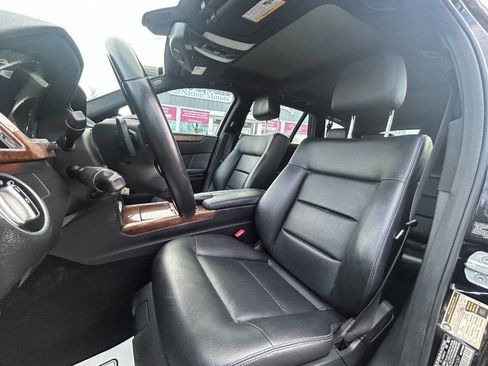 Used 2011 Mercedes-Benz E 350 4MATIC Wagon image 10