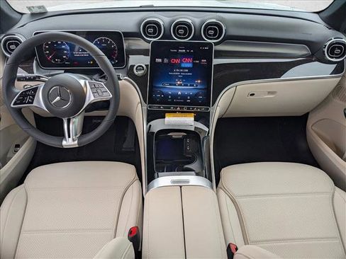 New 2026 Mercedes-Benz GLC 300 image 13