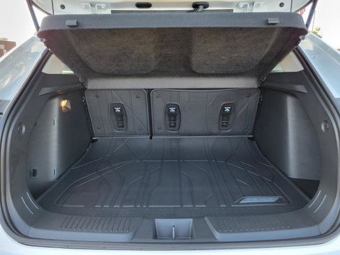 New 2026 Chevrolet Trax LT w/ Sunroof Package FWD image 29