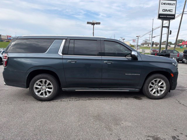 Used 2021 Chevrolet Suburban Premier w/ Premium Package AWD/4WD image 14