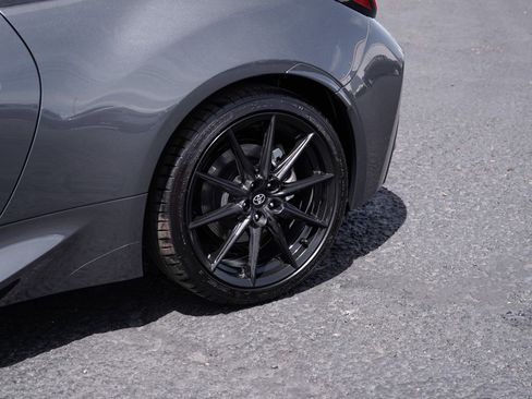 Used 2025 Toyota GR86 Premium RWD image 7