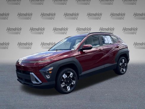 Used 2025 Hyundai Kona SEL AWD/4WD image 4