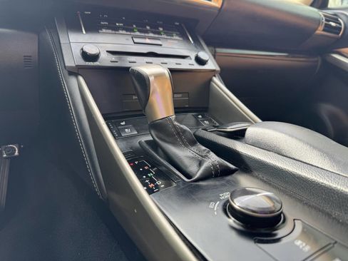 Used 2014 Lexus IS 250 AWD w/ Luxury Package w/Brown Wood image 17