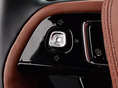 Used 2025 Lincoln Aviator Reserve w/ Equipment Group 201A AWD/4WD image 22
