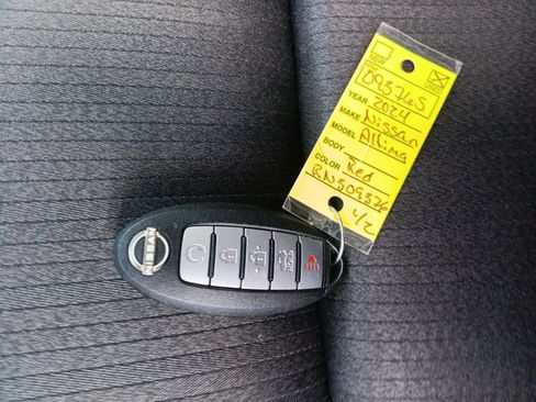 Used 2024 Nissan Altima 2.5 SV image 23