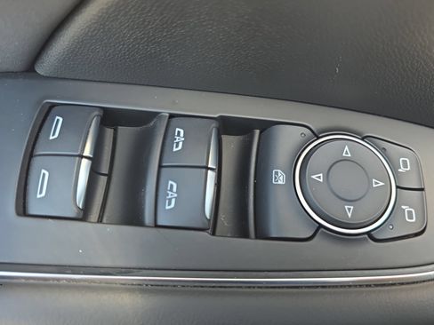 Used 2024 Buick Envision Sport Touring AWD/4WD image 27