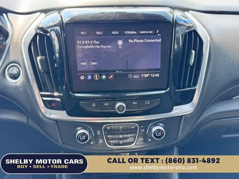 Used 2020 Chevrolet Traverse LT w/ Driver Confidence II Package AWD/4WD image 13