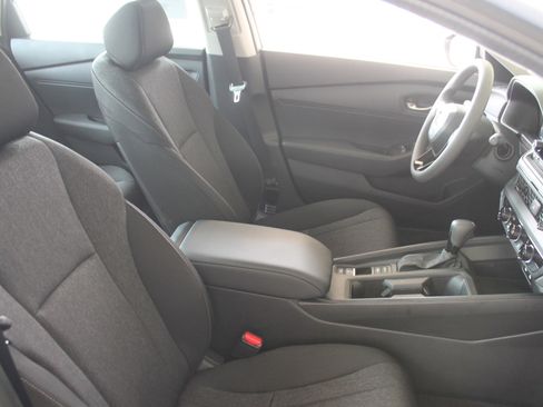 Used 2025 Honda Accord LX image 21