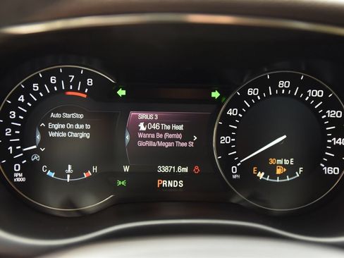 Used 2019 Lincoln MKC Reserve w/ MKC Technology Package FWD image 25