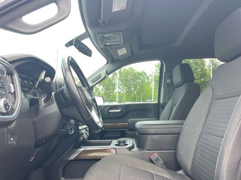 Used 2023 GMC Sierra 2500 SLE w/ SLE Convenience Package AWD/4WD image 9