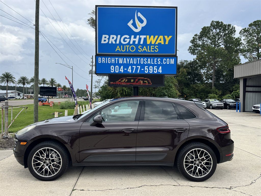 Used 2017 Porsche Macan S AWD/4WD image 2