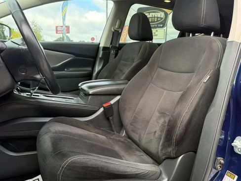 Used 2019 Nissan Murano SV AWD/4WD image 10