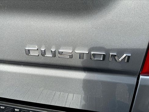 Used 2023 Chevrolet Silverado 1500 Custom Trail Boss image 8