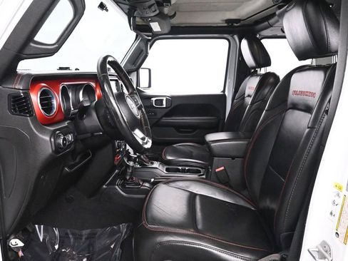 Used 2019 Jeep Wrangler Unlimited Rubicon AWD/4WD image 14
