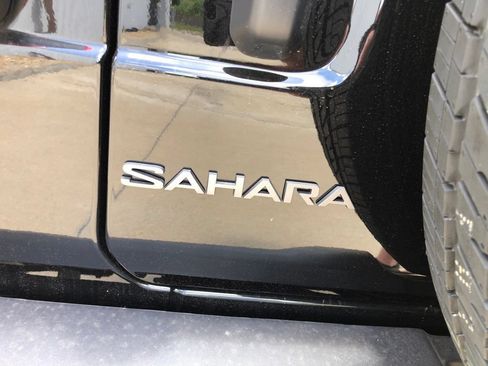 New 2025 Jeep Wrangler Unlimited Sahara w/ Safety Group AWD/4WD image 45
