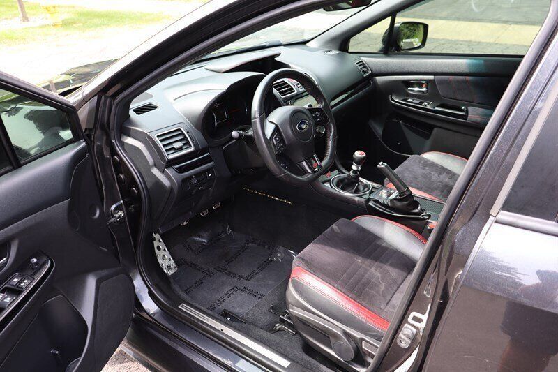 Used 2019 Subaru WRX STI AWD/4WD image 17