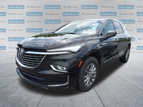 Used 2023 Buick Enclave Essence w/ LPO, Floor Liner Package FWD image 8