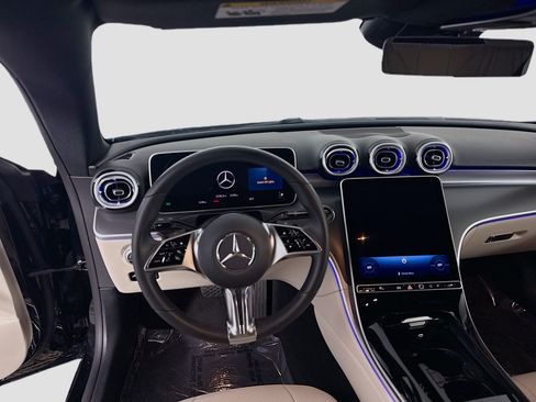 Used 2024 Mercedes-Benz CLE 300 4MATIC Coupe image 17