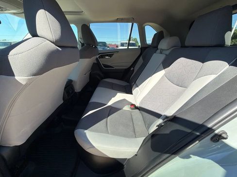 Used 2022 Toyota RAV4 XLE w/ Convenience Package AWD/4WD image 24