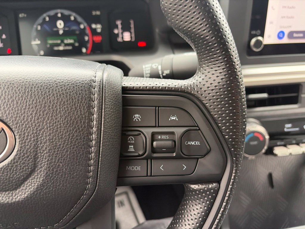 Used 2025 Toyota Tacoma SR5 AWD/4WD image 24