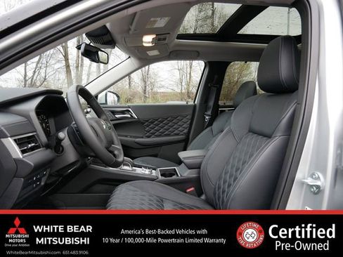 Used 2025 Mitsubishi Outlander SEL AWD/4WD image 15