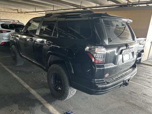 Used 2019 Toyota 4Runner Limited AWD/4WD image 2