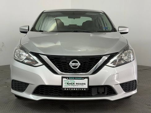 Used 2018 Nissan Sentra S FWD image 2