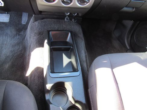 Used 2012 GMC Canyon SLE image 15