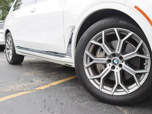 Used 2019 BMW X7 xDrive50i AWD/4WD image 5