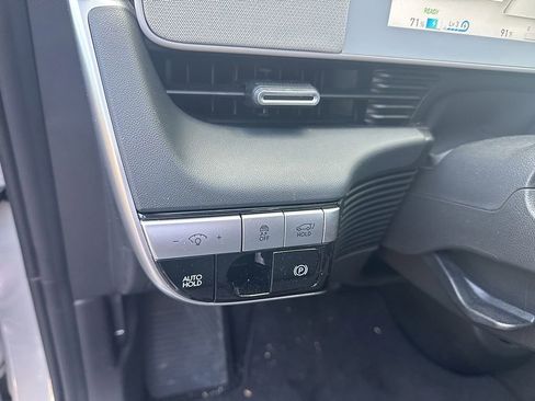 Used 2024 Hyundai Ioniq 5 SEL RWD image 6